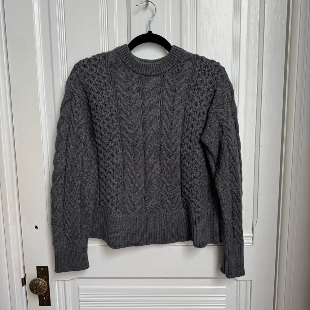 NWT Everlane Gray Cable Knit Sweater XS